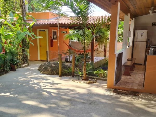 2 churrasqueiras cobertas da área gourmet