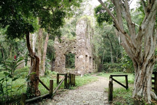 Ruínas da Lagoinha — Fazenda dos Ingleses, Ubatuba
