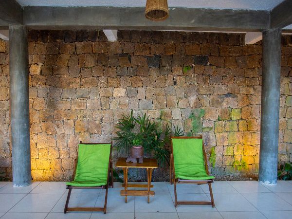 Redário e jardim do Recanto